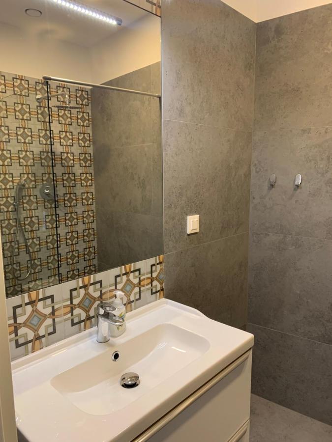 Nowe Apartamenty Zamkowa Vis A Vis Wawelu Krakow Bagian luar foto