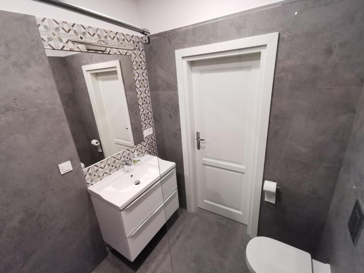 Nowe Apartamenty Zamkowa Vis A Vis Wawelu Krakow Bagian luar foto